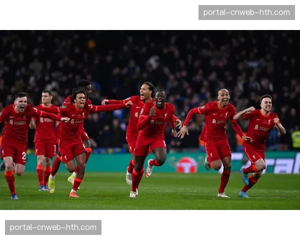 欧冠四强对阵揭晓：皇马对阵阿森纳，巴黎对阵马竞